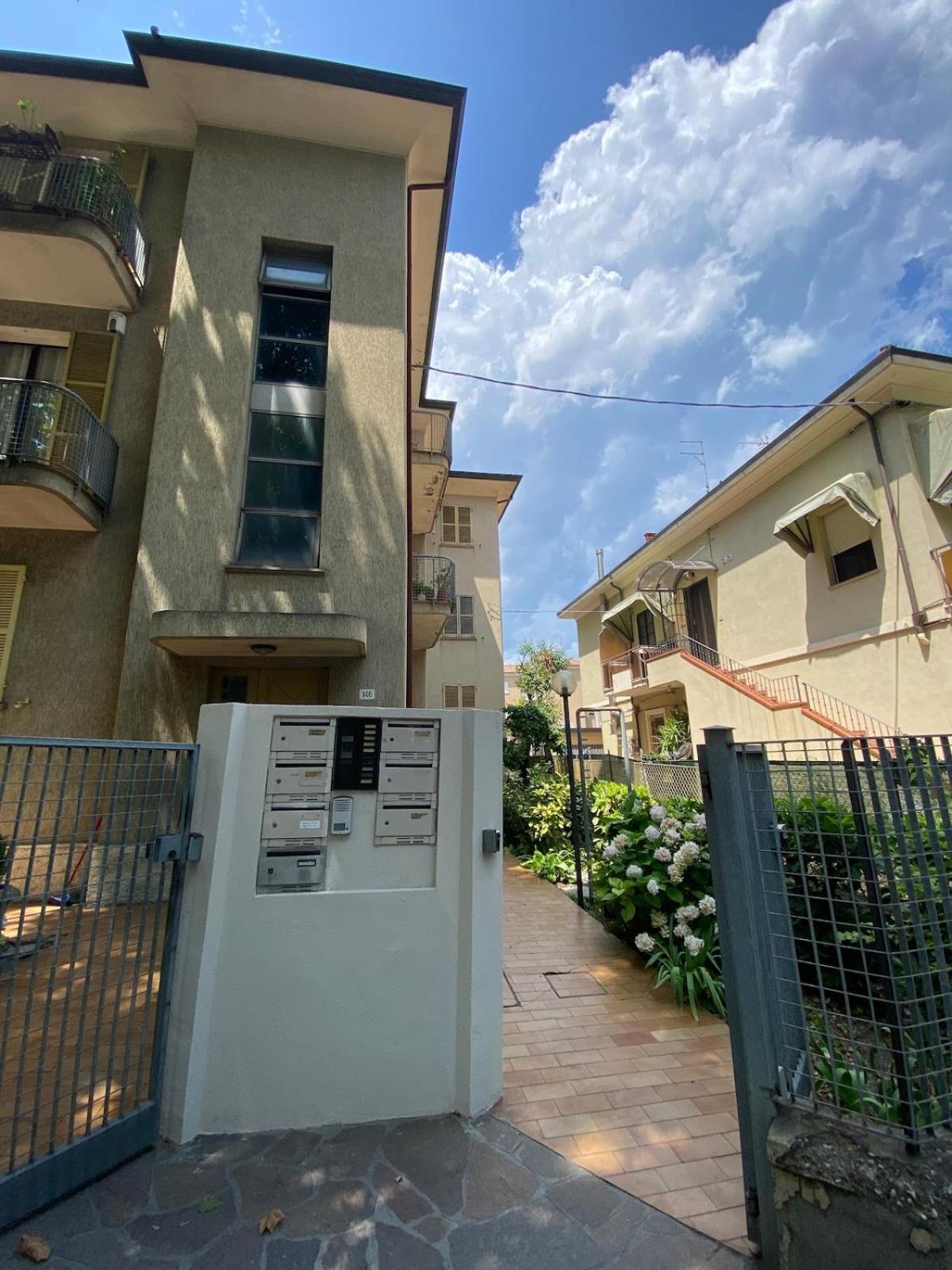 Ampio Appartamento In Posizione Strategica Rimini Kültér fotó